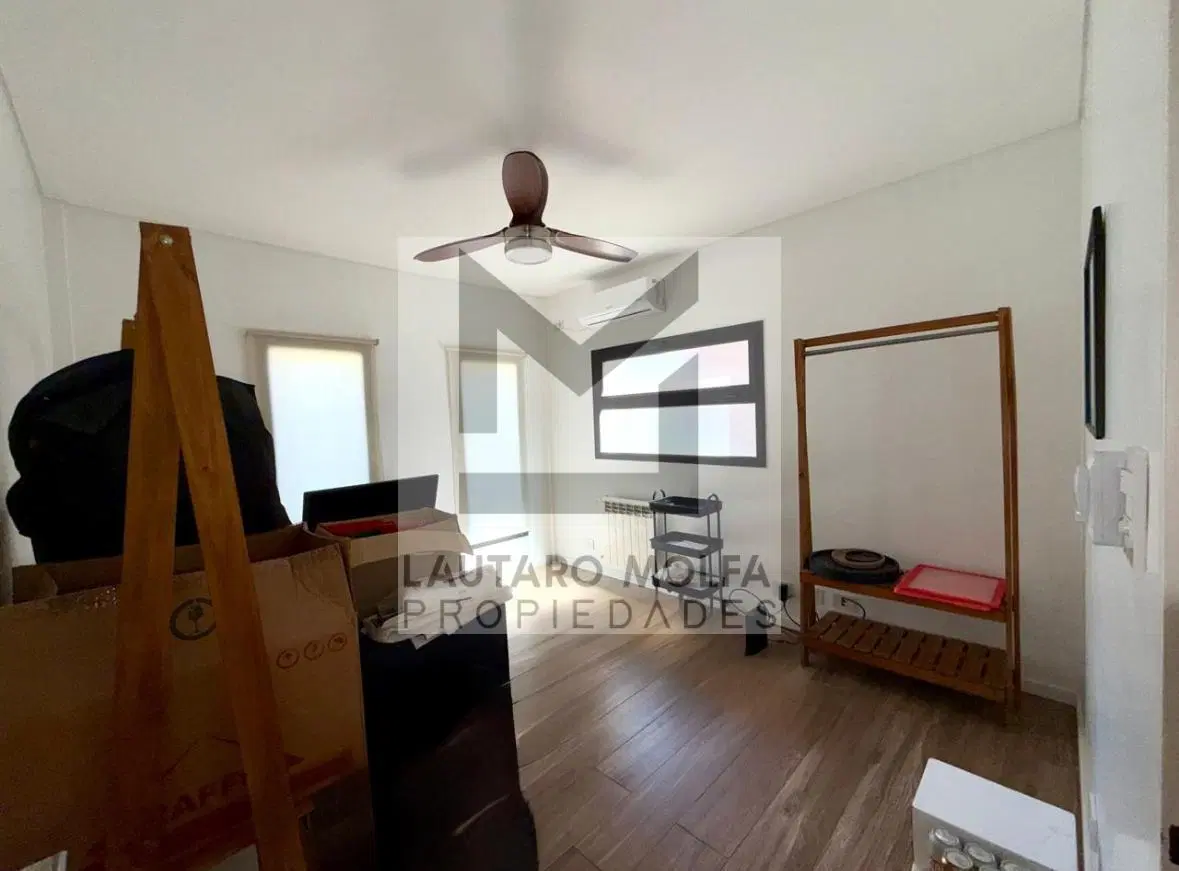 ALQUILER SEMIAMUEBLADO CASA 5 AMB. EN BARRIO SOLELOIR 2