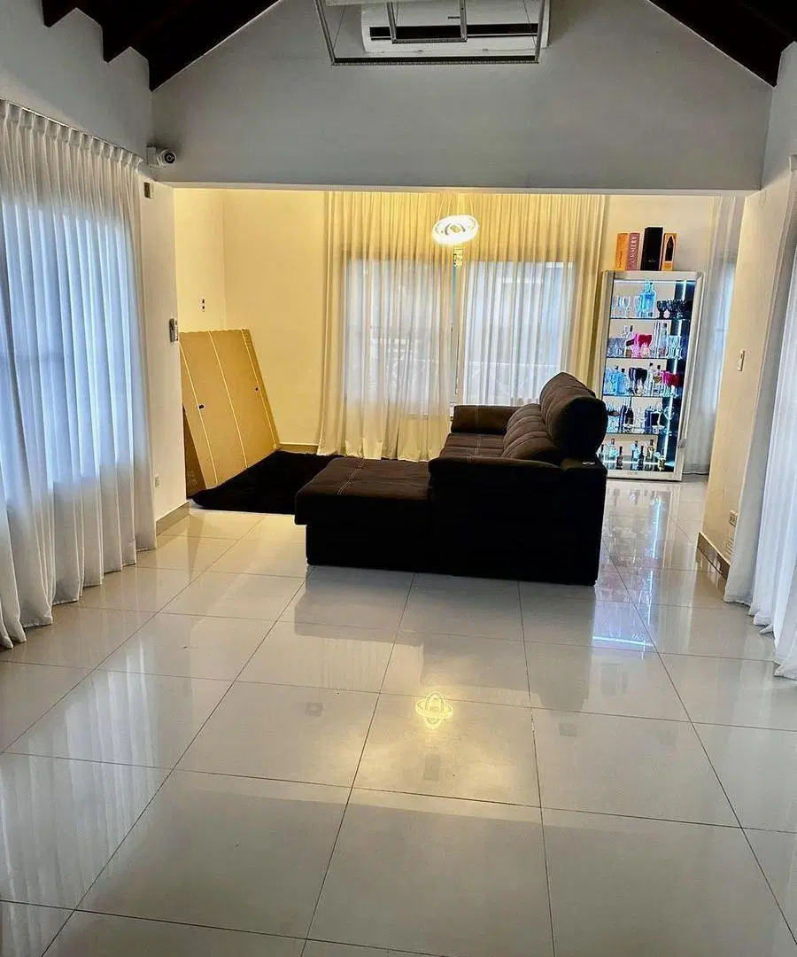 CASA EN ALQUILER EN BARRIO CERRADO ALTOS DEL SOL 4