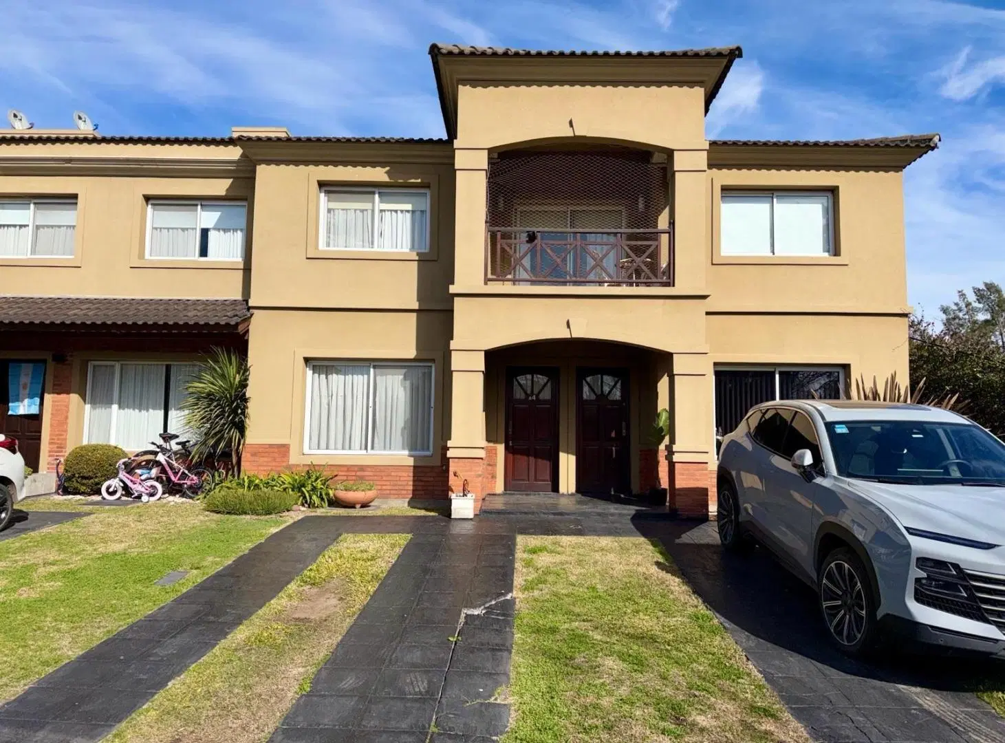 DUPLEX ALQUILER  4 AMB. EN ALTOS DEL SOL 2