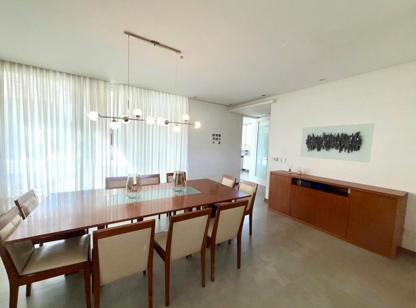 Foto de Casa 6 Ambientes en Venta Barrio Privado Altos Del Sol Ituzaingo Norte, imagen 2