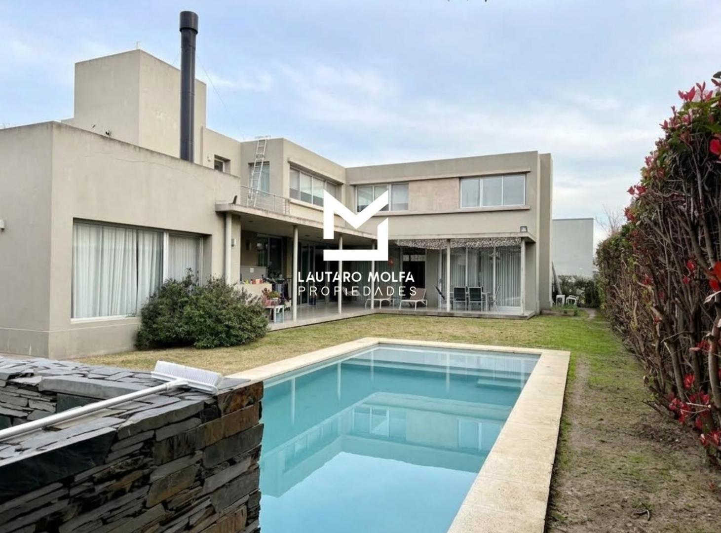 Foto de Casa 6 Ambientes en Venta Barrio Privado Altos Del Sol Ituzaingo Norte, imagen 4