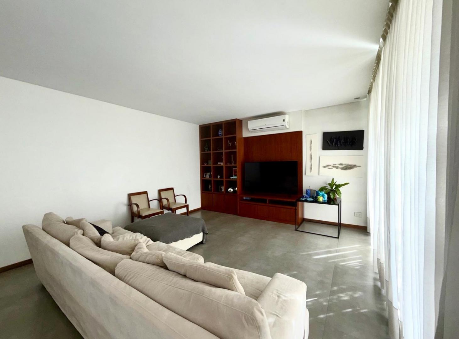 Foto de Casa 6 Ambientes en Venta Barrio Privado Altos Del Sol Ituzaingo Norte, imagen 5