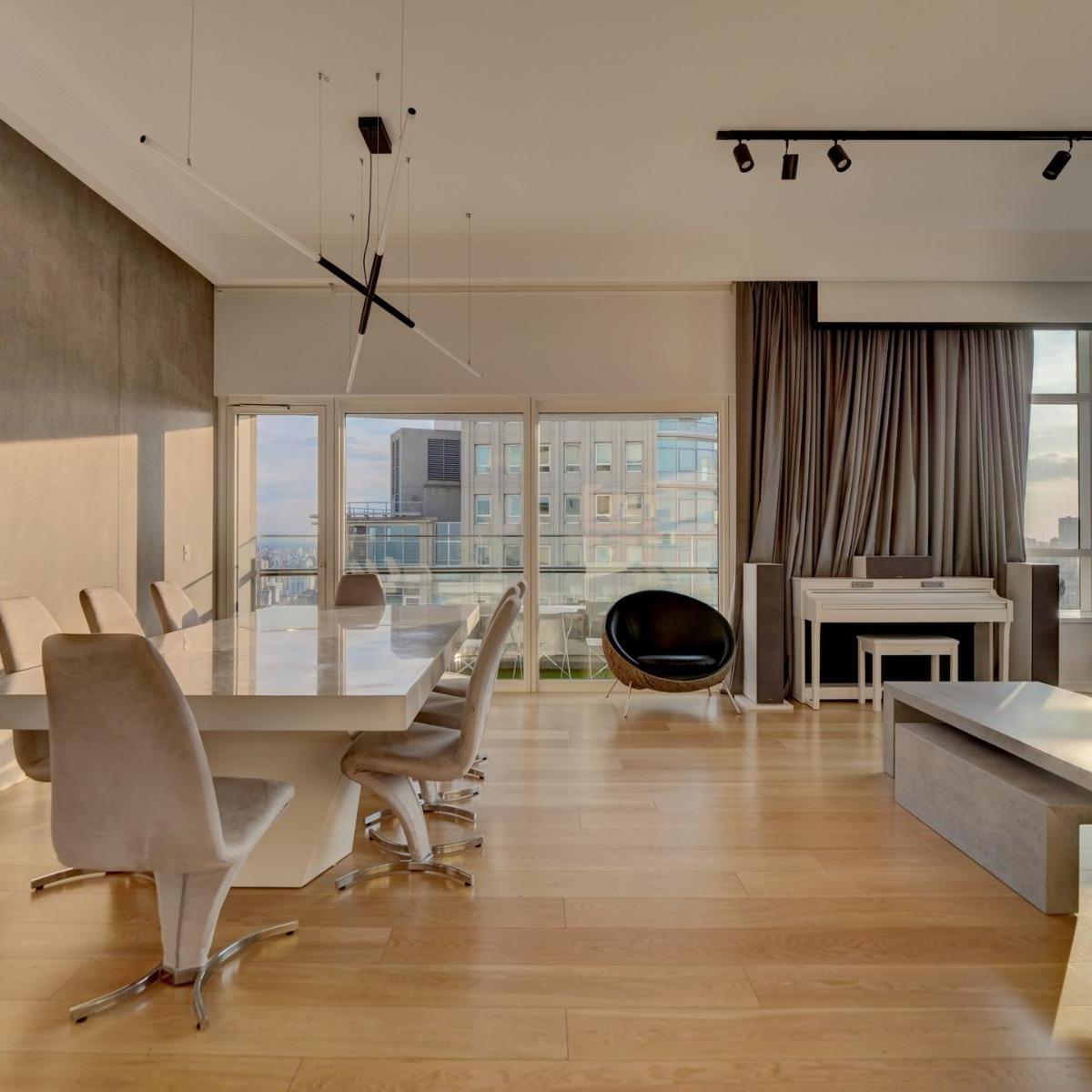 Excelente Piso Alto Alvear Tower 5