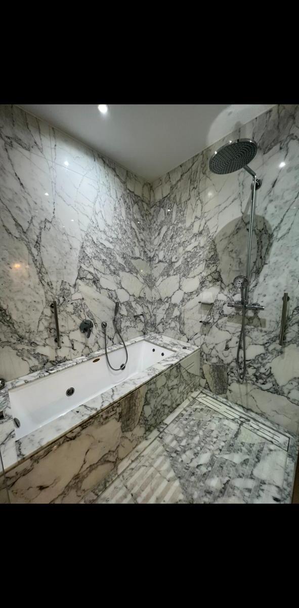 Foto de Alvear tower dos ambientes de 90 m2 amoblado ideal renta!!, imagen 4