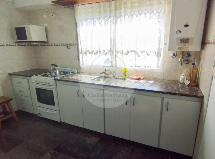 Foto de HERMOSO CHALET A 1 CUADRA DEL MAR, imagen 3