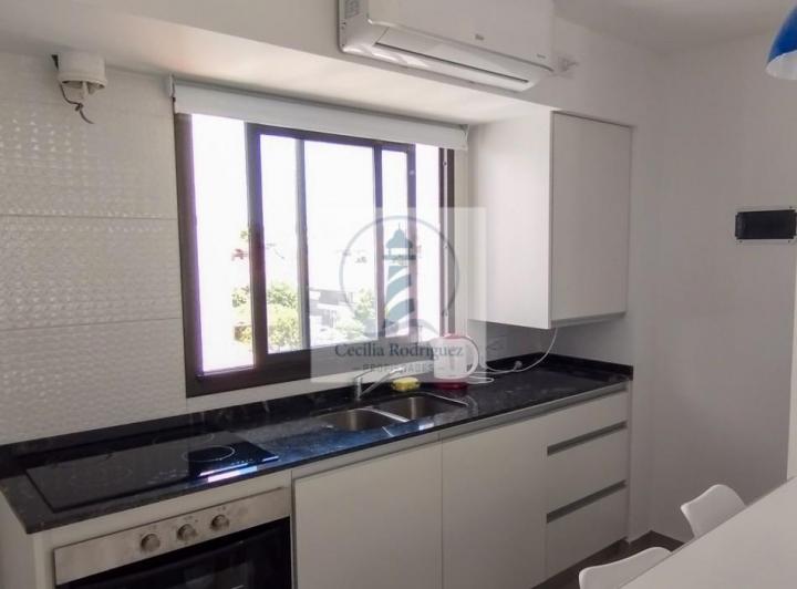 Foto de Departamento moderno 2 amb. c/cochera -vista al mar - Punta Mogotes p/4 pax., imagen 2