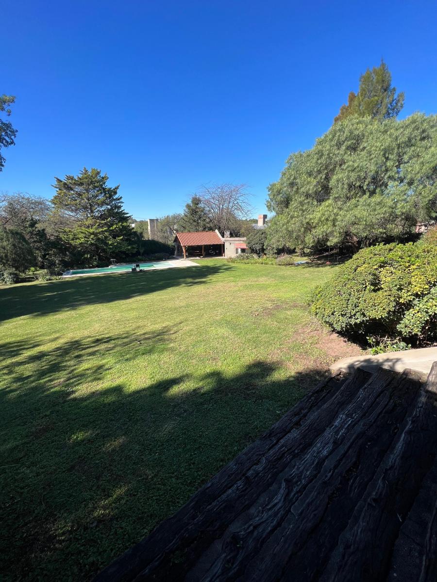 Casa en Venta de Categoria Villa Allende Golf 1