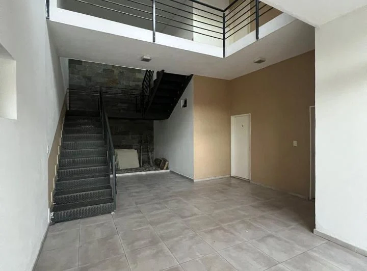 Departamento en alquiler , Villa Allende , Complejo Office de la Villa.$ 450.000 4