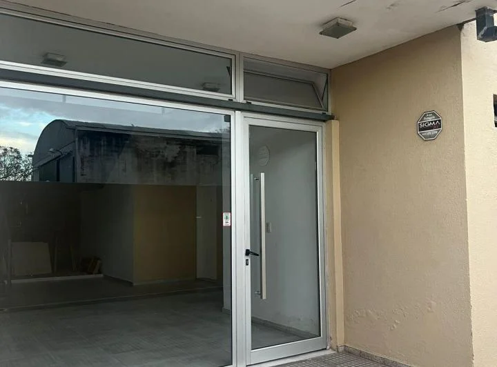 Departamento en alquiler , Villa Allende , Complejo Office de la Villa.$ 450.000 3