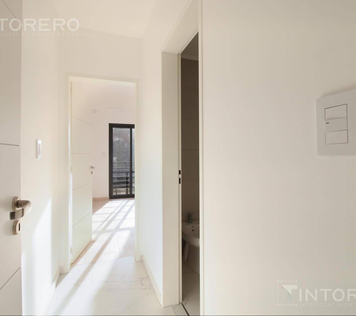 Venta Dpto 2amb Al Frente con 2balcones en Merlo a Estrenar 4
