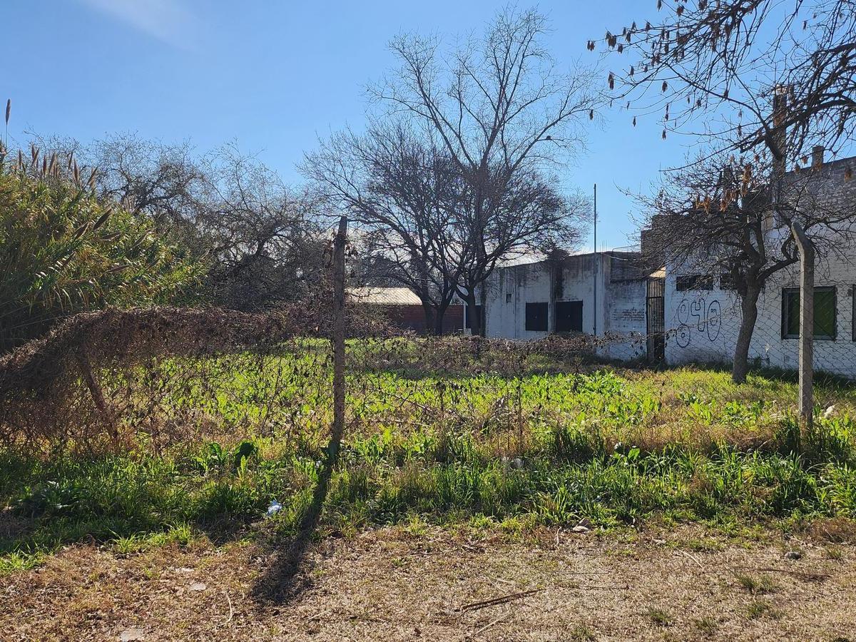 Venta Terreno en Merlo 2