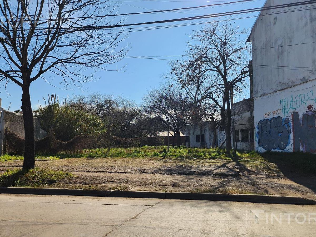 Venta Terreno en Merlo 3