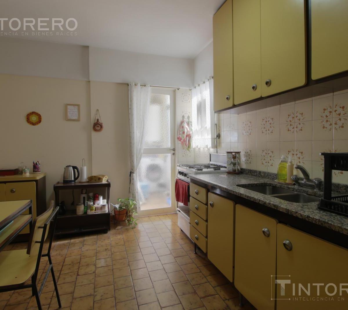 Venta Dpto 4amb Cochera Balcon Al Frente Villa del Parque 5
