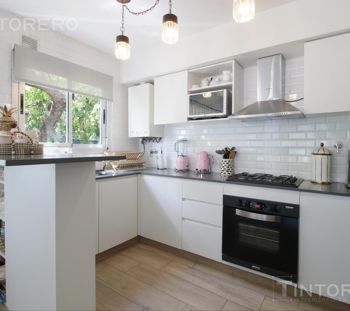 Venta Departamento 4 Ambientes con Balcón Terraza Cochera en Caballito Apto Credito 3