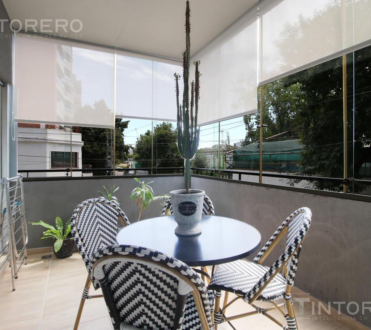 Venta Departamento 4 Ambientes con Balcón Terraza Cochera en Caballito Apto Credito 2