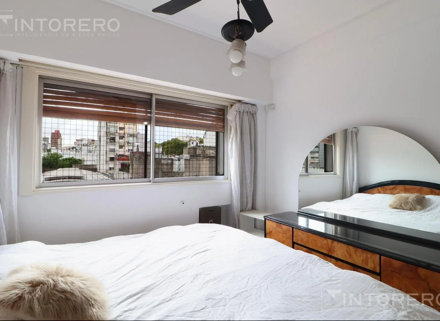 VENTA SEMI-PISO 4 AMBIENTES CON COCHERA Y BAULERA - HABITACIÓN EN SUITE 5