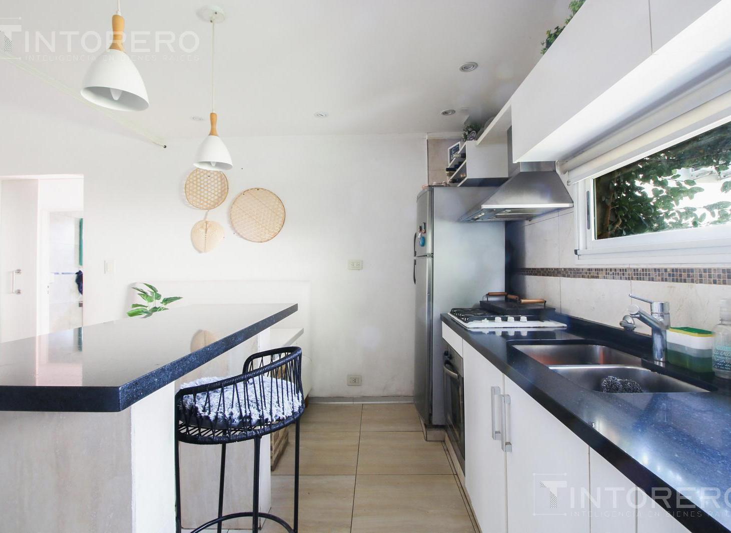 Venta Ph 4amb con Balcon y Parrila en Villa Luzuriaga
