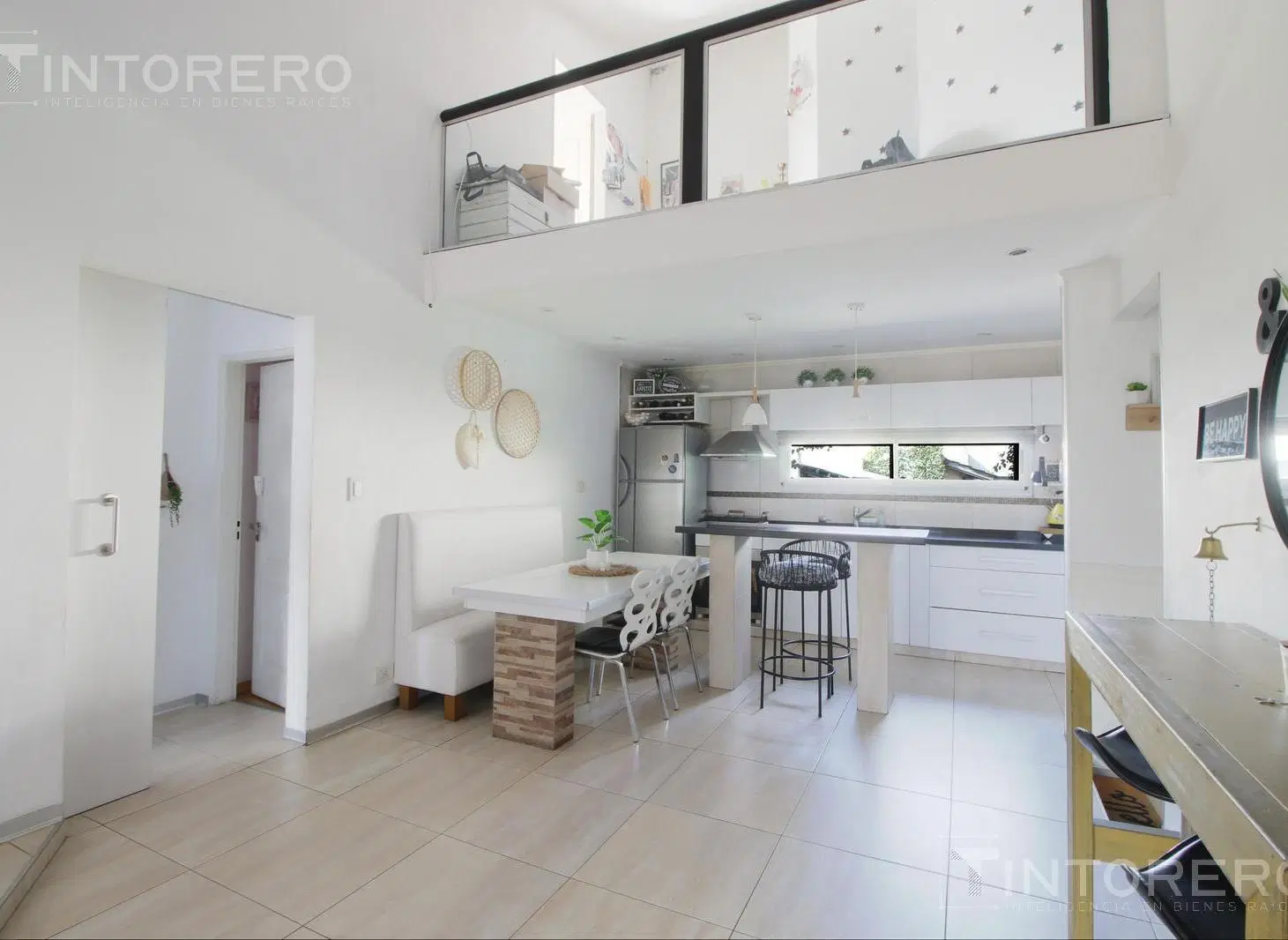 Venta Ph 4amb con Balcon y Parrila en Villa Luzuriaga 5