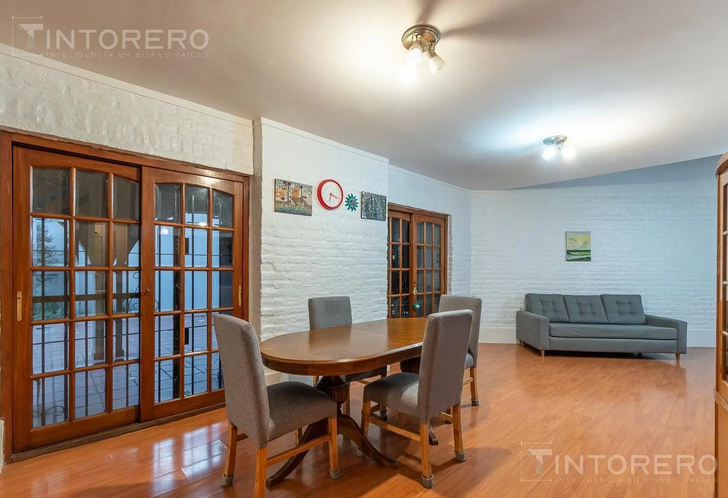 VENTA CASA 5 AMBIENTES CON COCHERA, JARDÍN Y PILETA EN VILLA MADERO 4