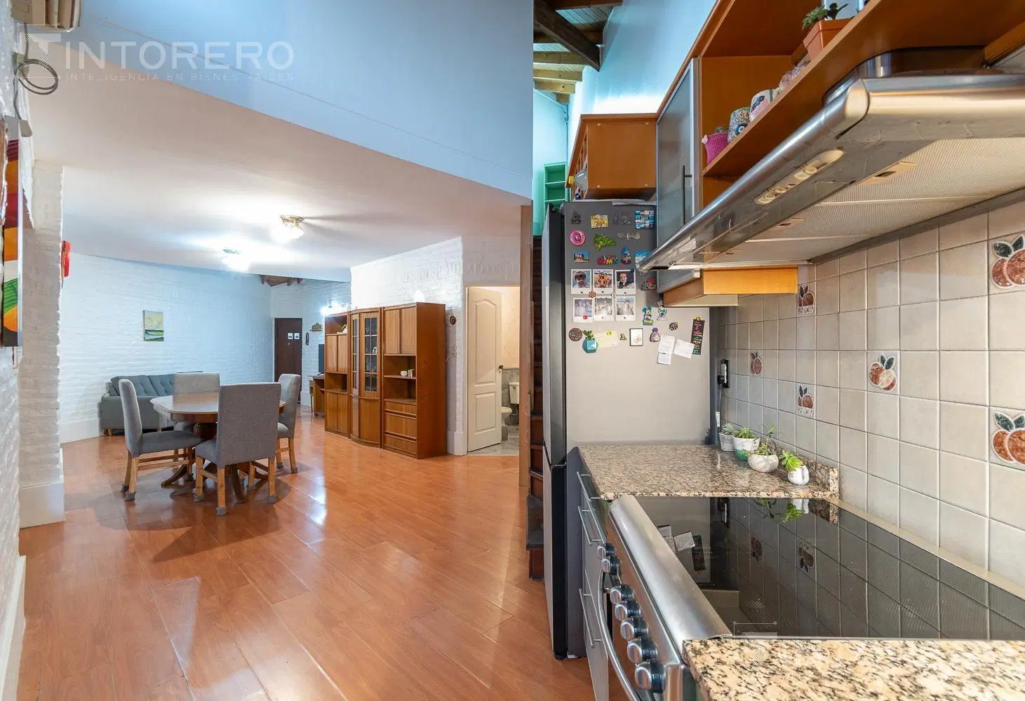 VENTA CASA 5 AMBIENTES CON COCHERA, JARDÍN Y PILETA EN VILLA MADERO 5