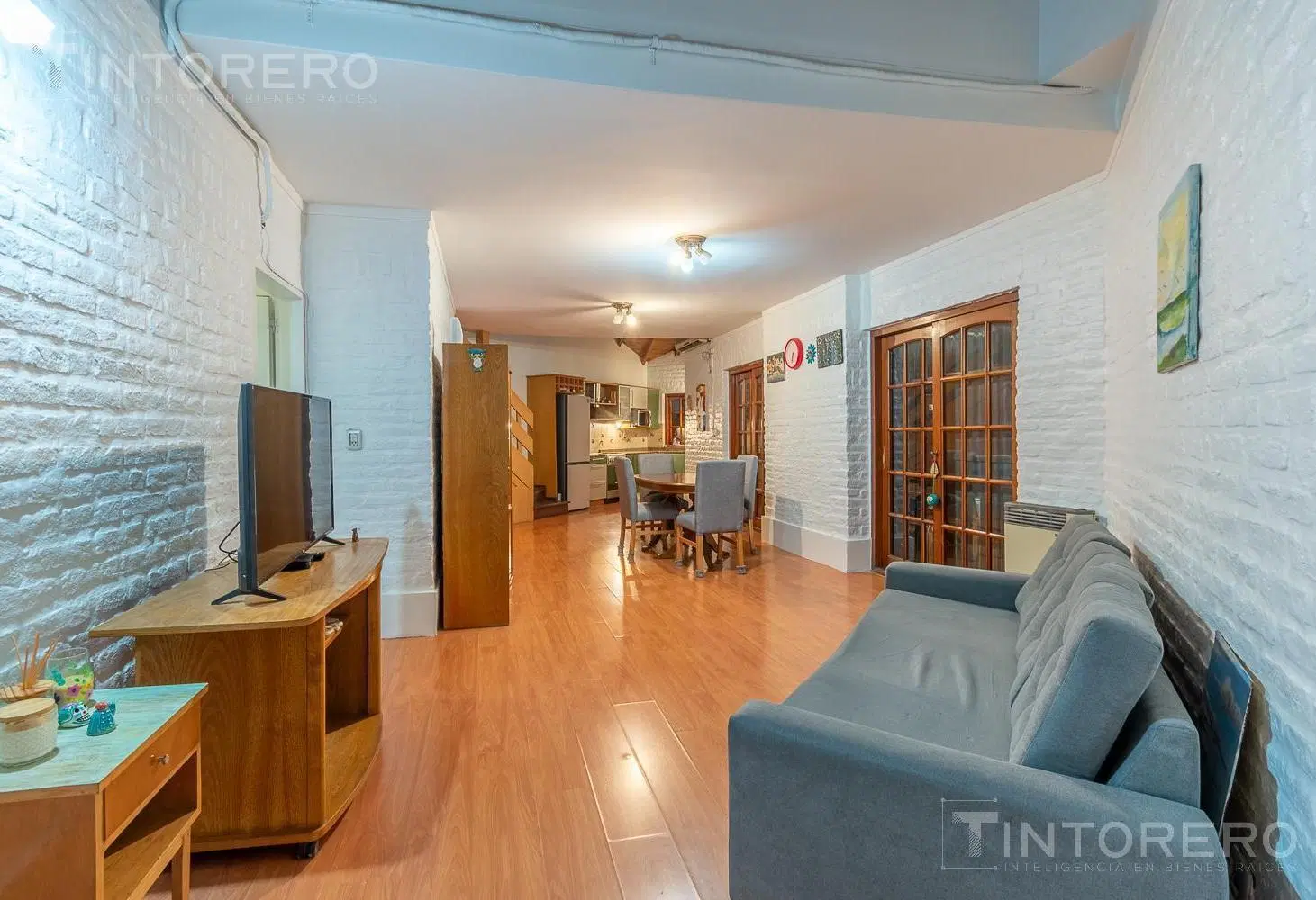 VENTA CASA 5 AMBIENTES CON COCHERA, JARDÍN Y PILETA EN VILLA MADERO 4