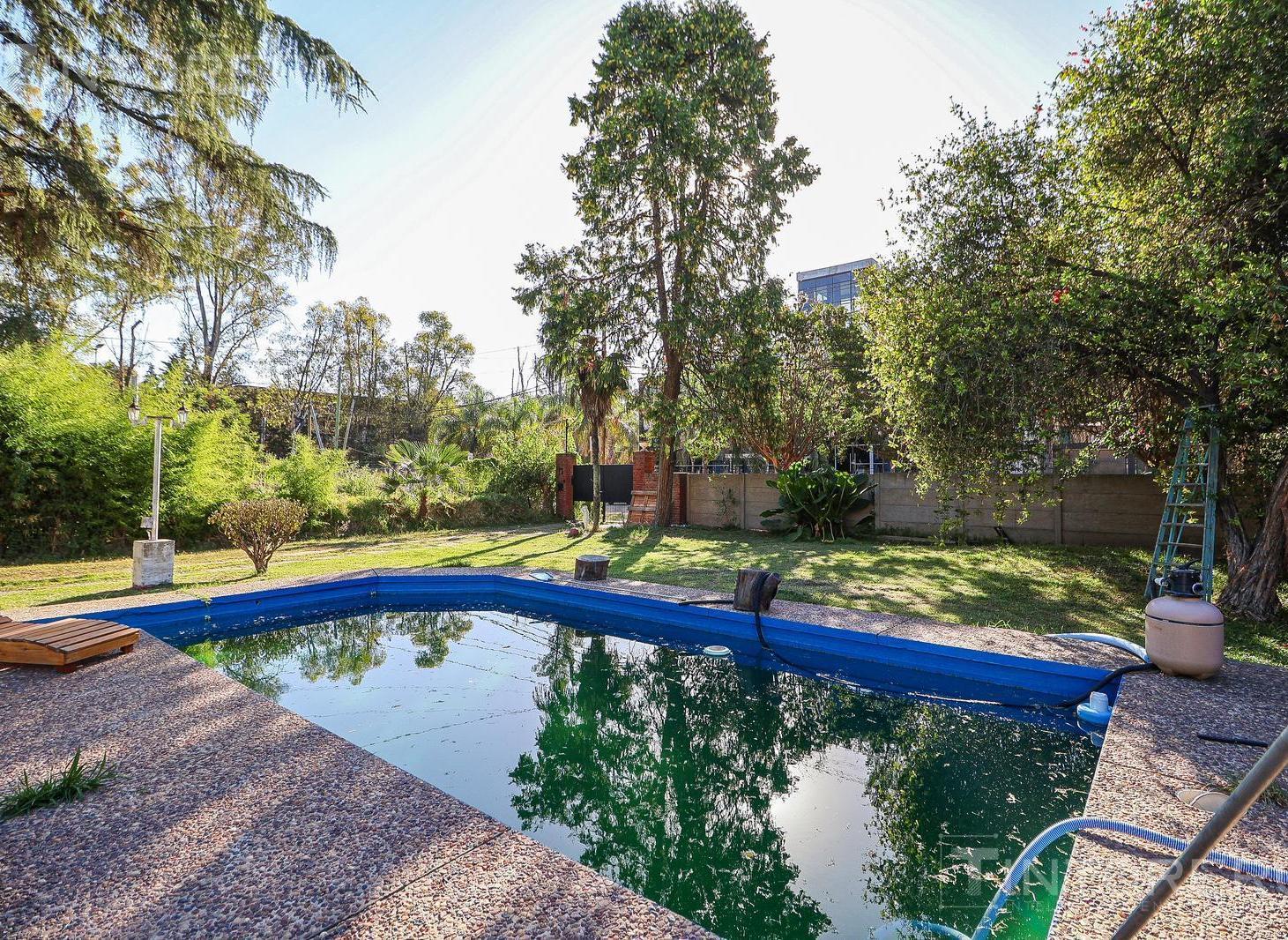 Foto de TERRENO EN VENTA DE 950M2 CON PILETA EN BARRIO PARQUE LELOIR, A METROS, imagen 4