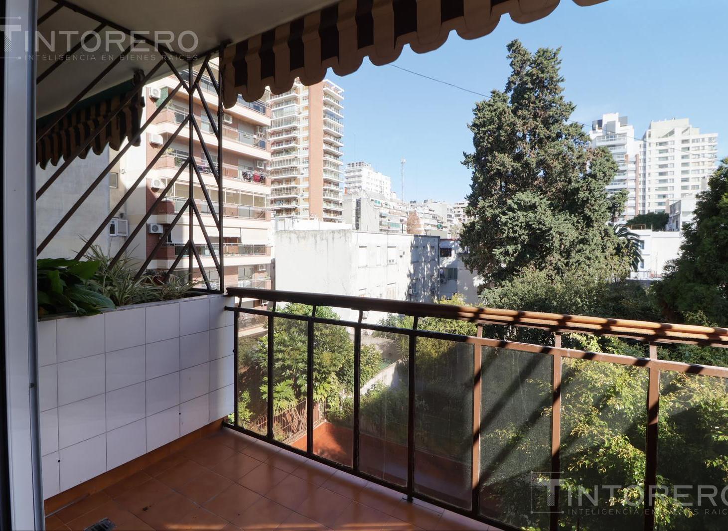 Foto de Departamento 2 ambientes con Balcón, Cochera fija cubierta y Baulera en, imagen 5