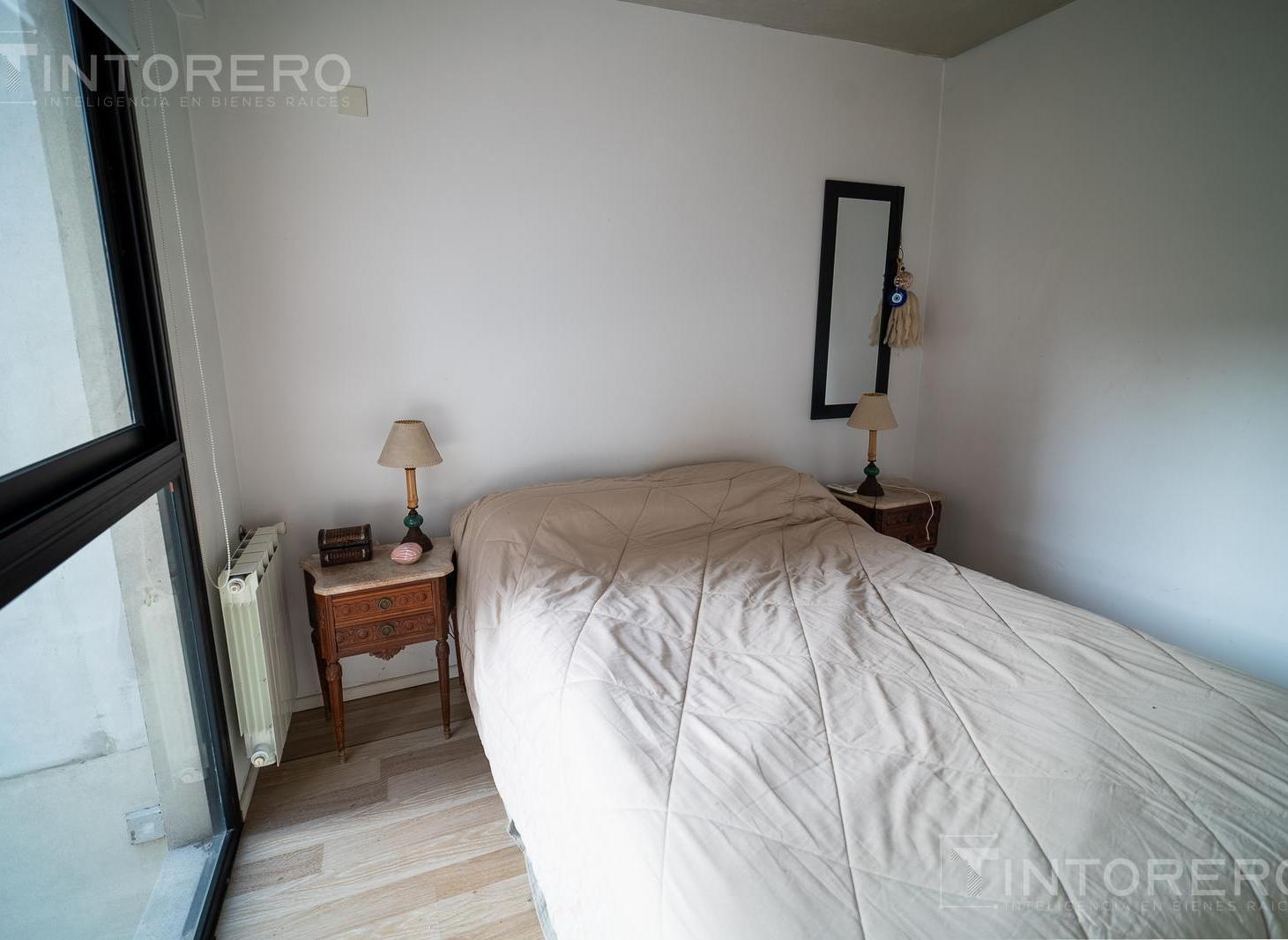 Foto de Venta Dpto Castelar Norte Centro 2amb con Balcon Apto Credito, imagen 1