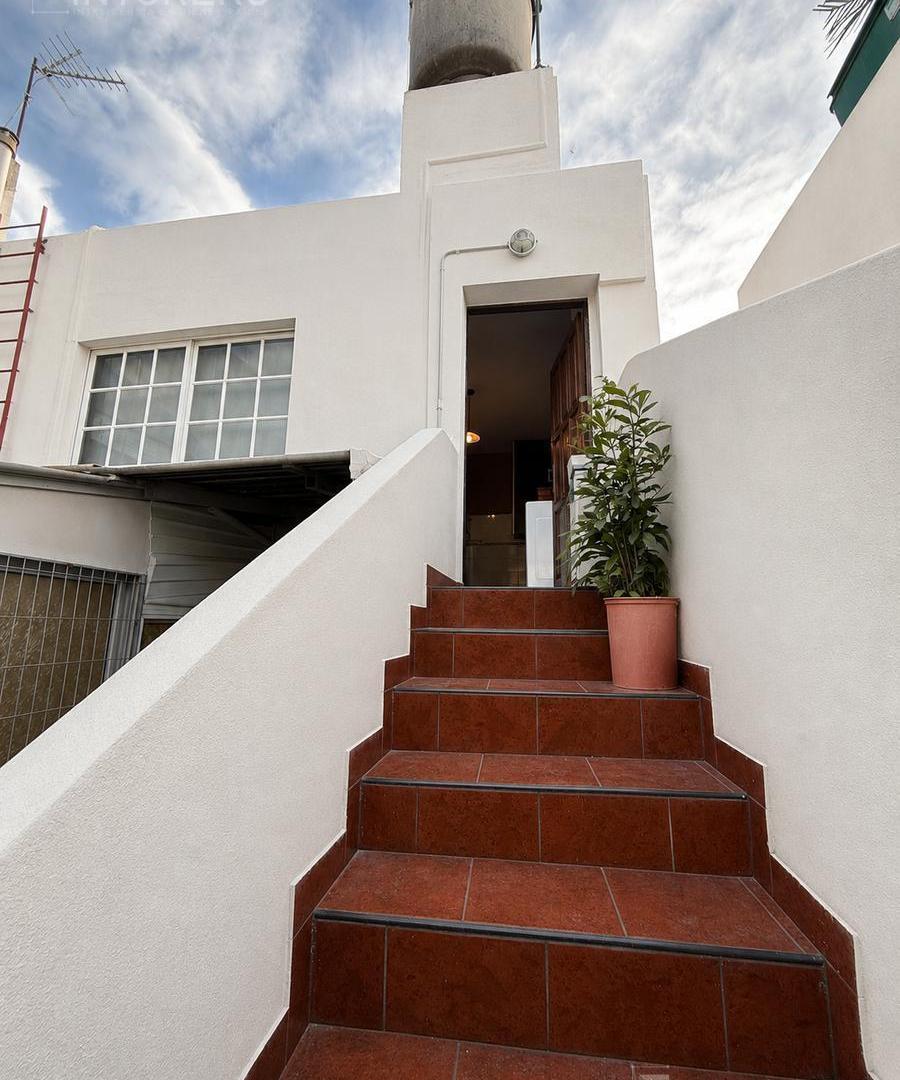 Foto de PH en venta de 3 ambientes con balcón en Caseros, imagen 2