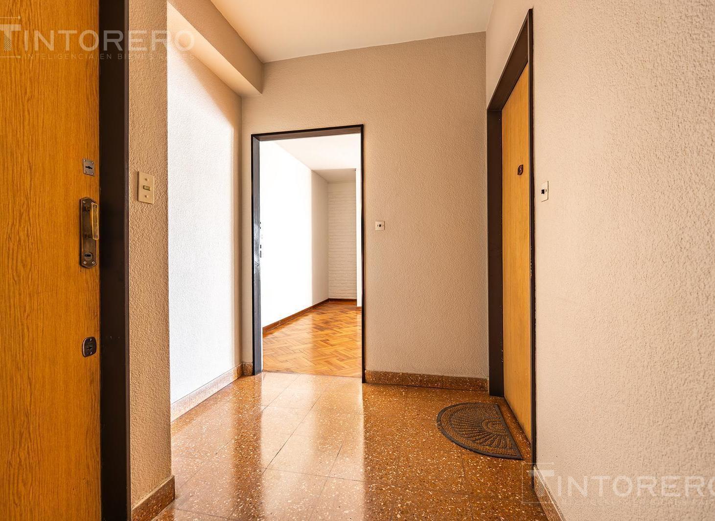 Foto de Departamento en venta en Caballito, dos ambientes, luminoso con cochera, imagen 5