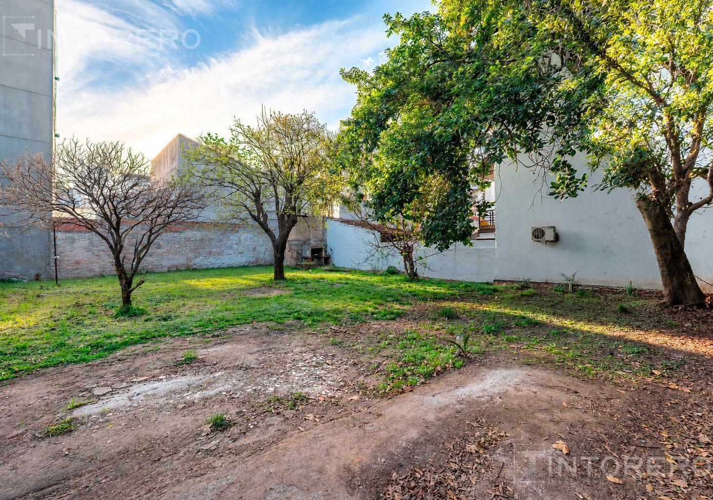 Foto de Terreno en venta de 937m2 en Morón centro, imagen 5