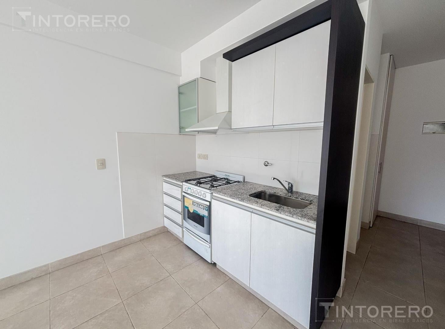 Foto de Venta departamento Monoambiente en Castelar Centro a estrenar, con gas, imagen 4