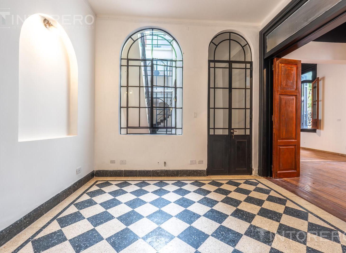 Foto de Casa con potencial de Local en Caballito. Amplia terraza, parrilla y, imagen 3