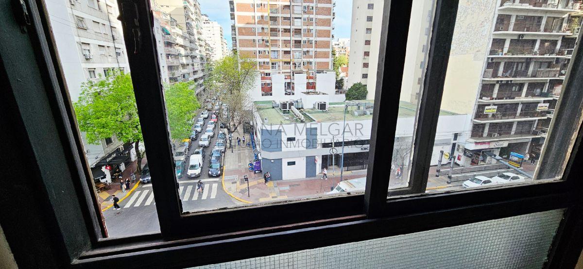VENTA 2 AMBIENTES EN FLORES