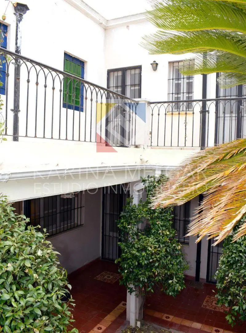 VENTA CASA CON COCHERA EN CHASCOMÚS 2
