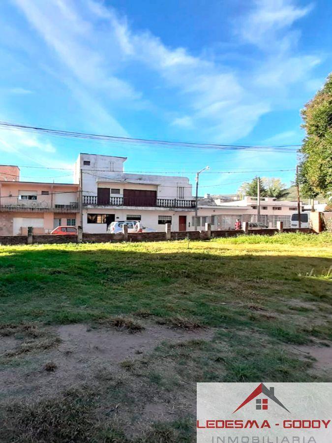Venta de terreno 1660 m2 en pleno centro de La Falda