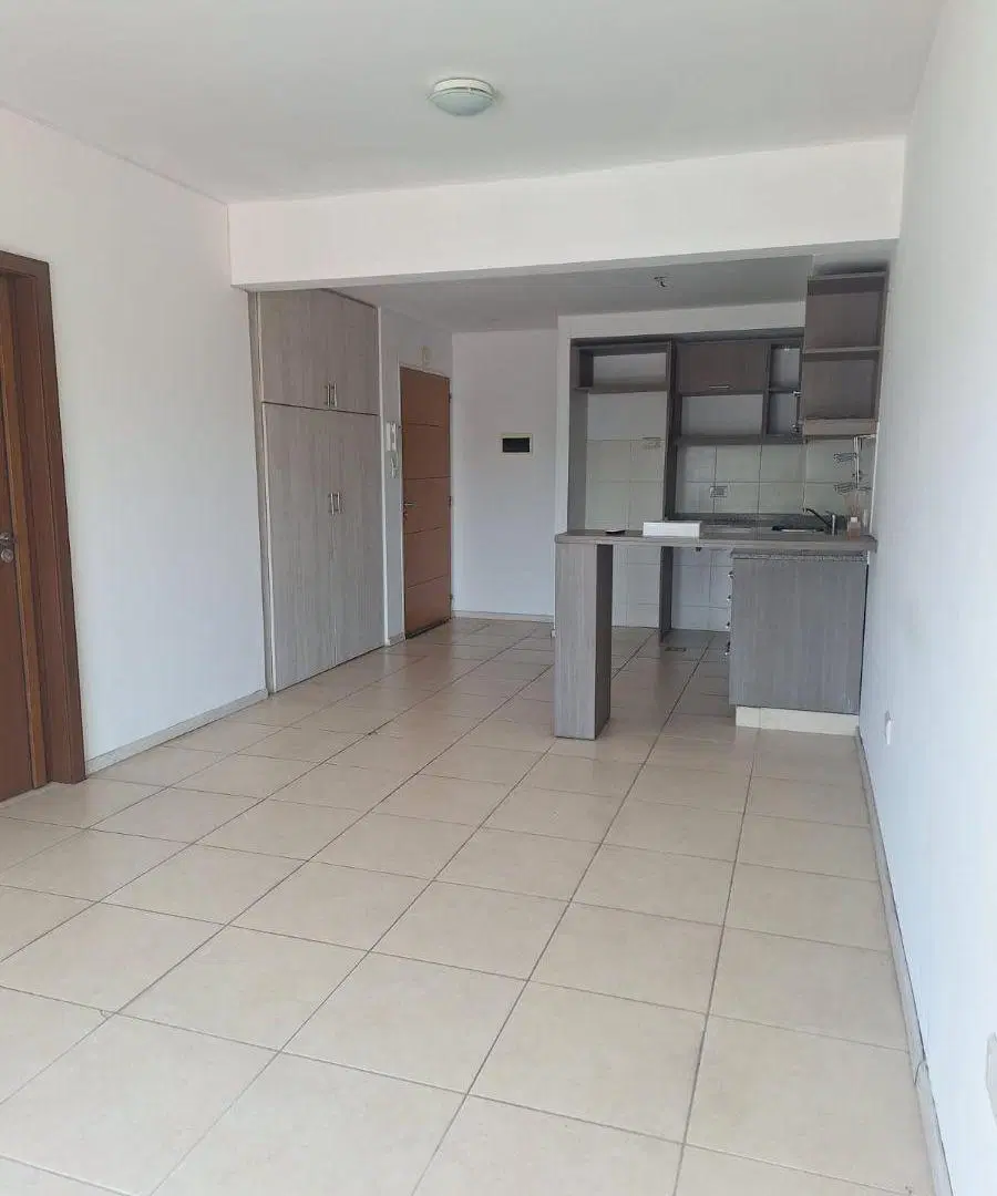 1 Ambiente Con Balcón 5