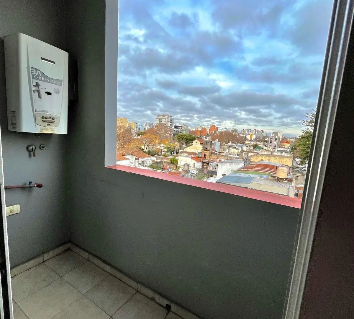 Departamento Monoambiente en alquiler  - Santos Lugares 5