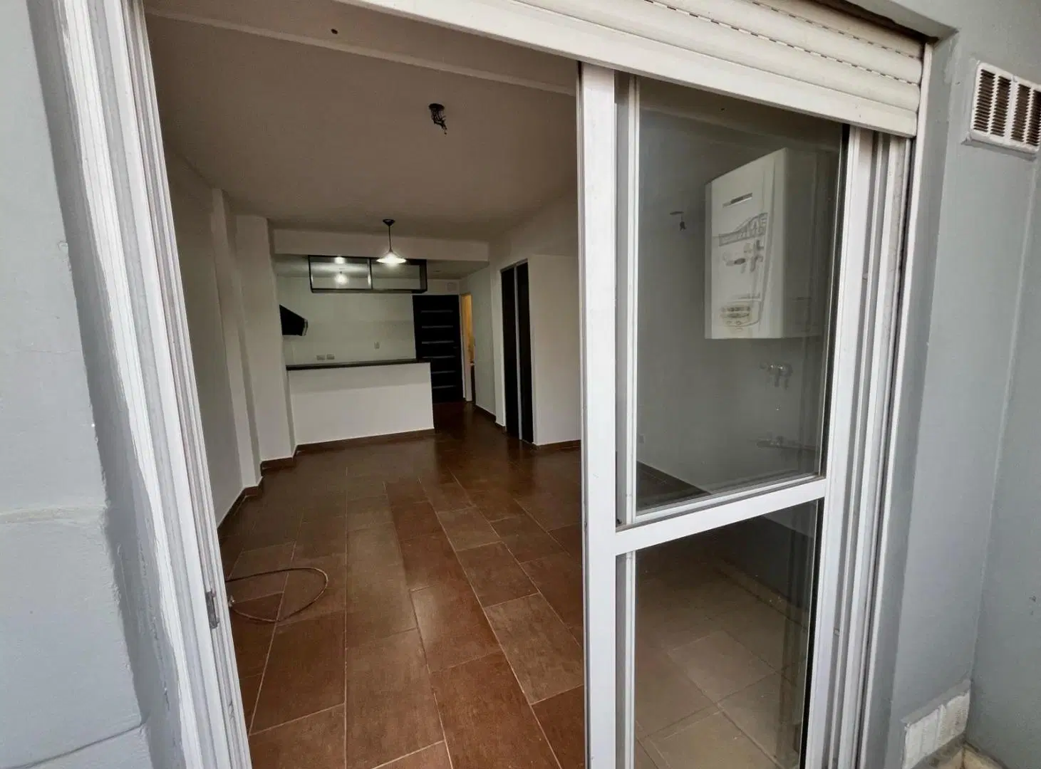 Departamento Monoambiente en alquiler  - Santos Lugares 4
