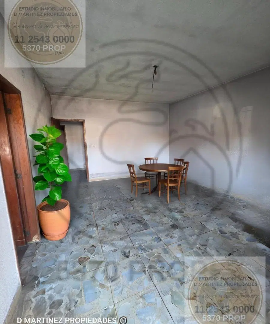 Casa para reciclar o demoler sobre lote de 300m2 en La Horqueta 4
