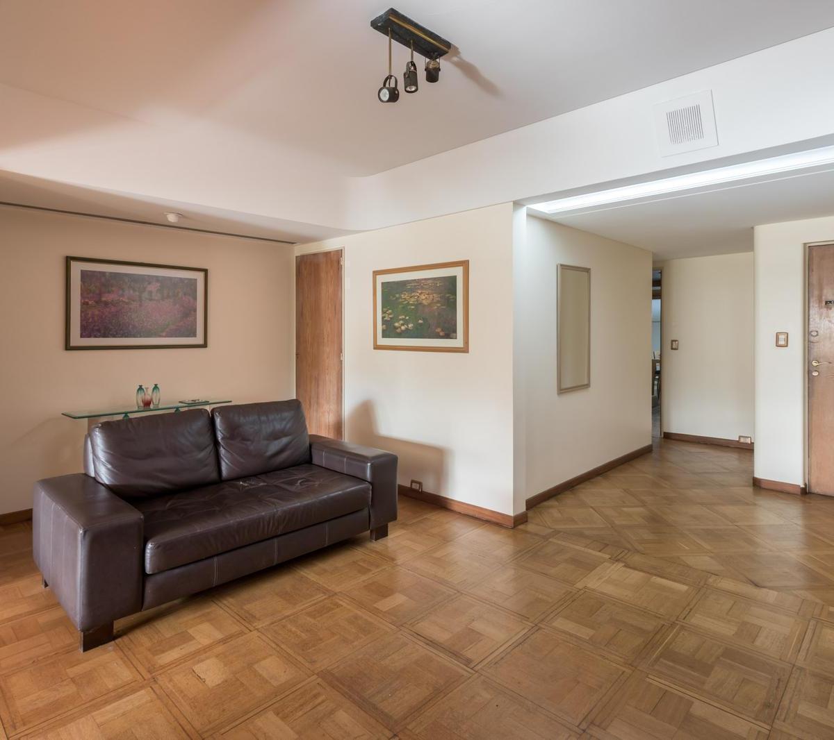 Venta de Exclusivo Piso de 6 Ambientes - Av Martin García 700 - Barracas 3