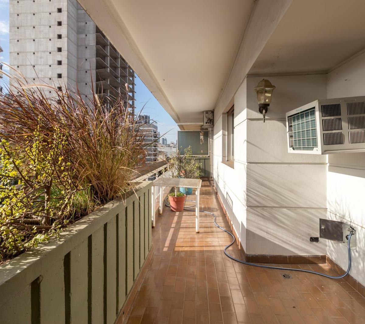 Venta de Exclusivo Piso de 6 Ambientes - Av Martin García 700 - Barracas 5