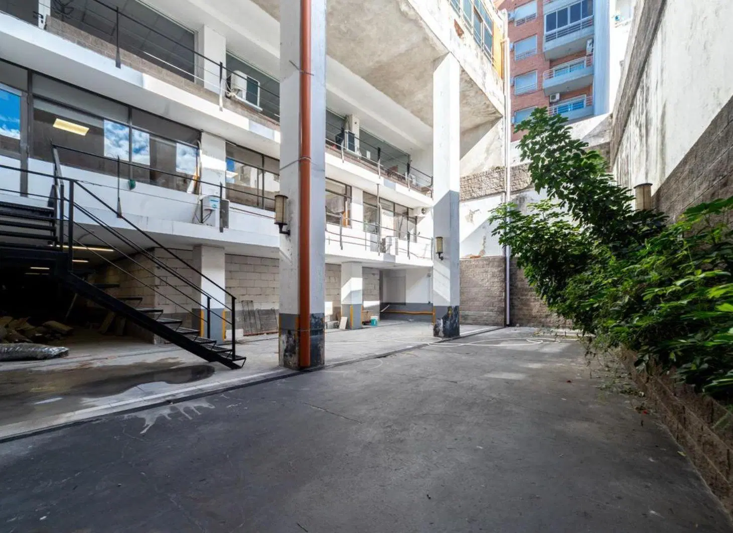 Oficina planta libre en Alquiler - Av Rivadavia 3800 - Almagro 4