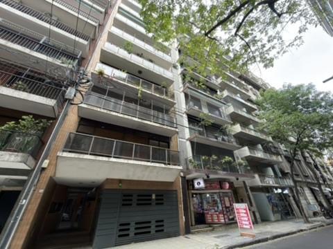 Departamento 4 ambientes reciclado en Recoleta - Junin 1100