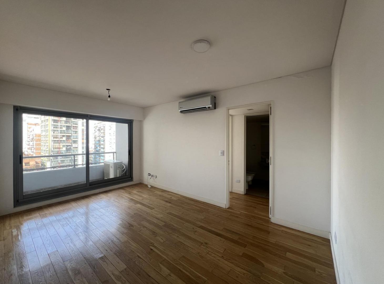 Departamento en venta 2 ambientes en Torre Astor Palermo – Suite, balcón y cochera