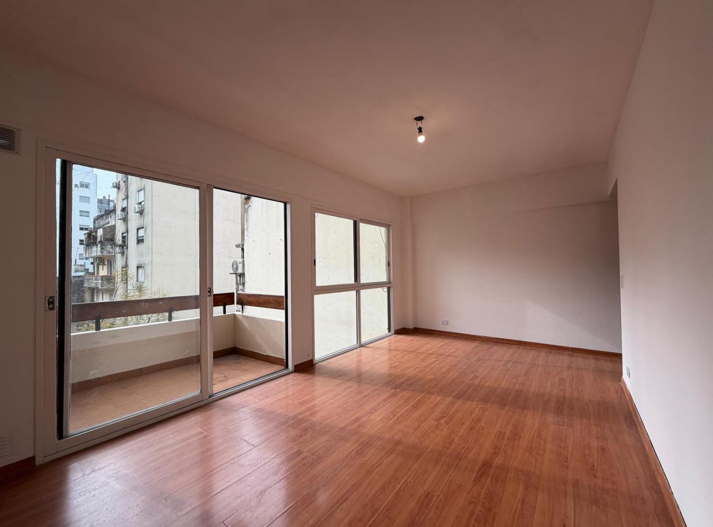 Foto de Departamento en venta de 2 ambientes en Santos Dumont al 2500 - Palermo, imagen 1
