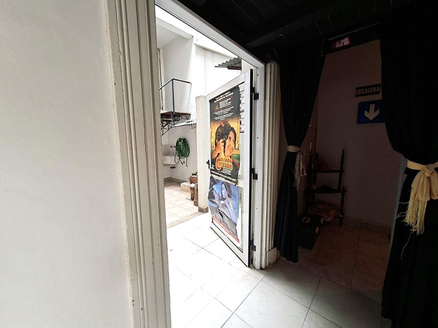 VENTA PH LOCAL Y VIVIENDA - BOEDO