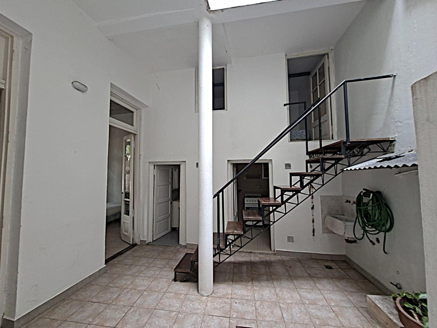 VENTA PH LOCAL Y VIVIENDA - BOEDO