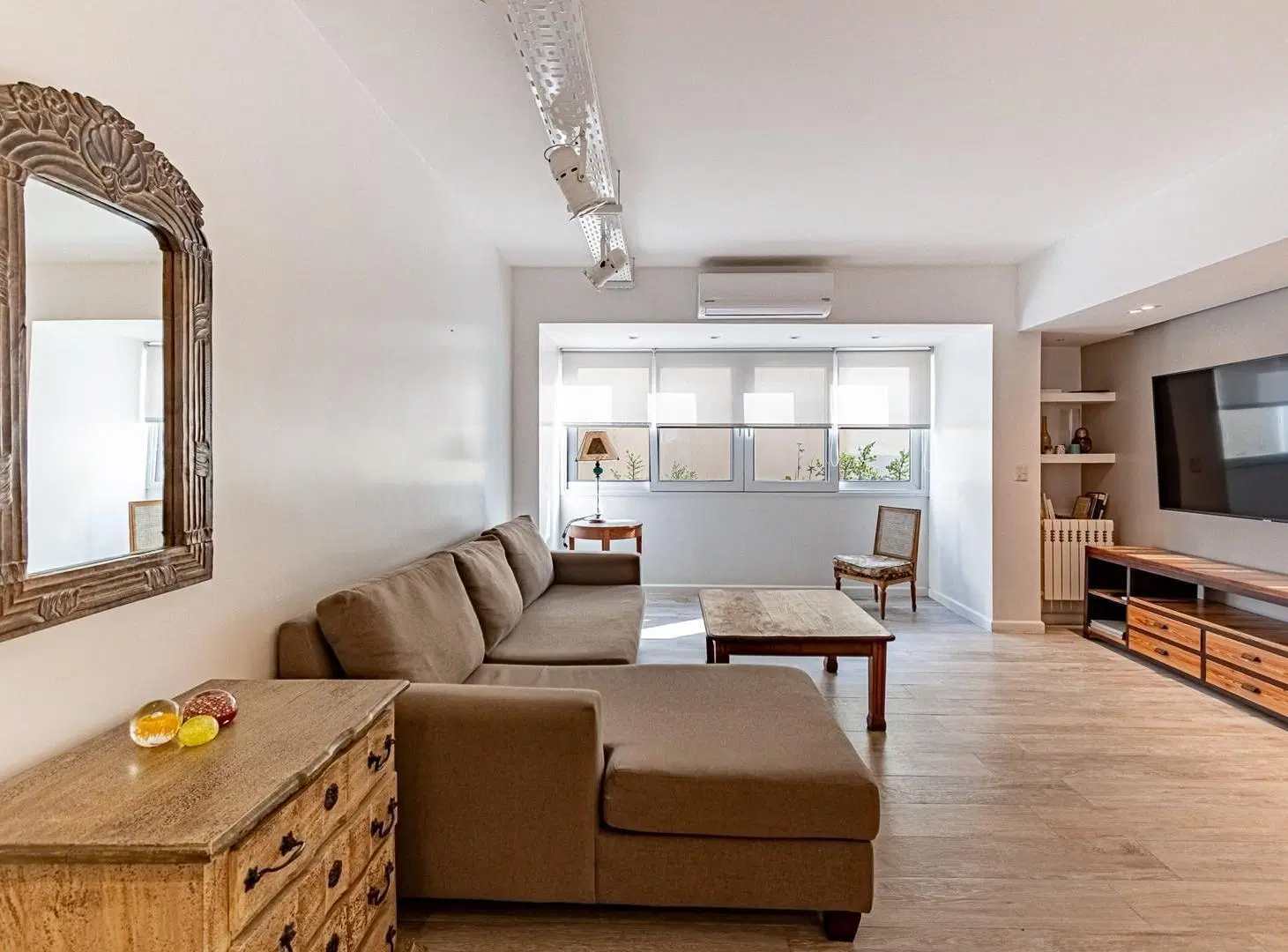 Departamento 2 dormitorios + servicio, 81 m2, Barrio Norte, Remodelado a nuevo 4