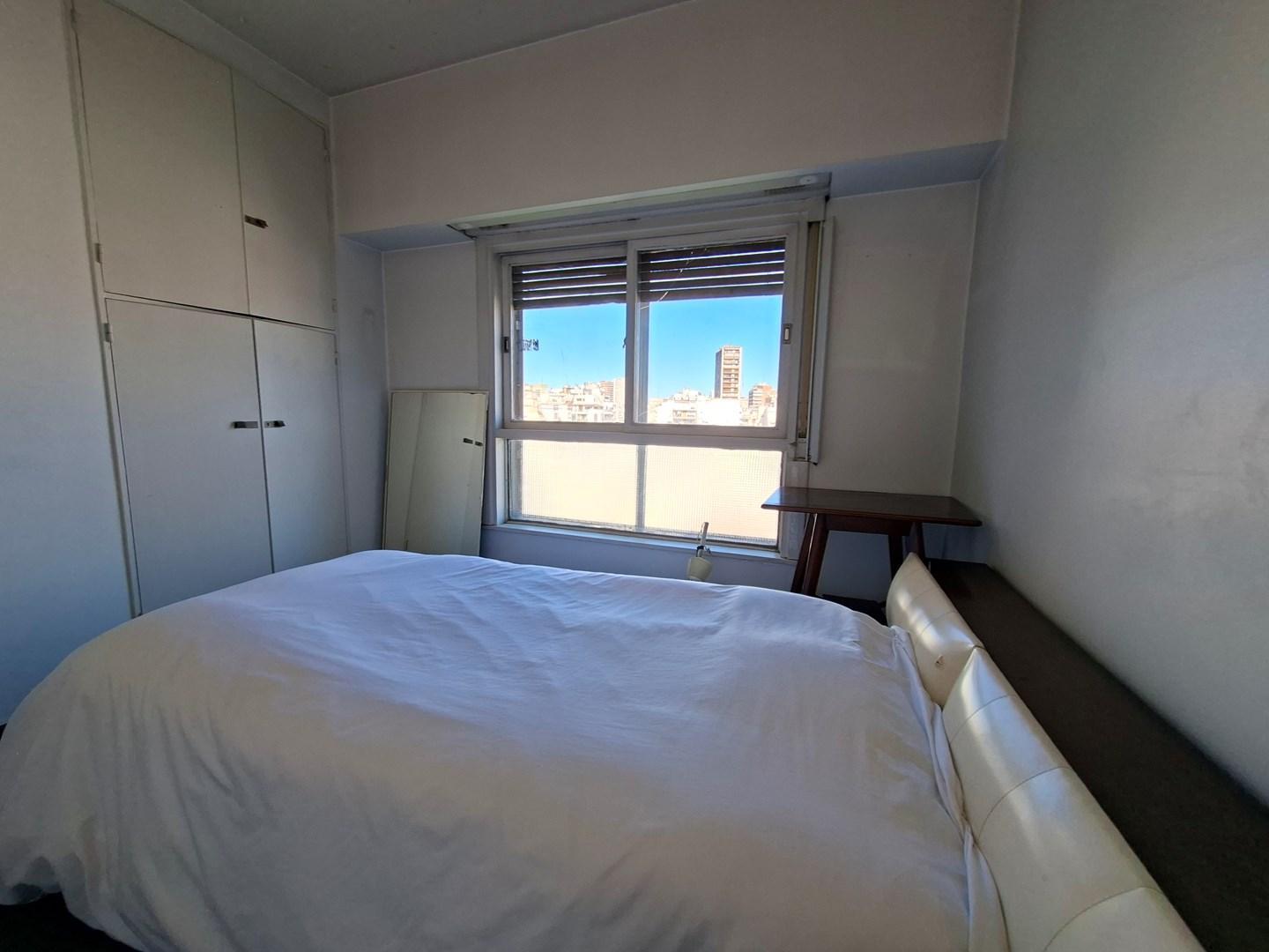 4 Ambientes, seguridad 24 hs, Piso alto, Muy luminoso. Recoleta